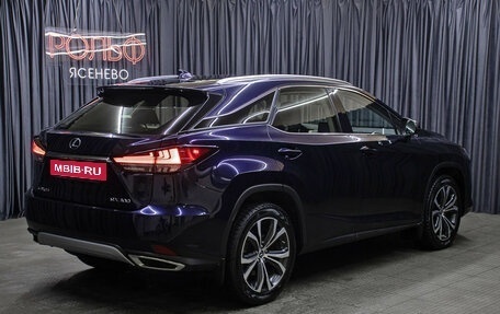 Lexus RX IV рестайлинг, 2021 год, 6 100 000 рублей, 5 фотография