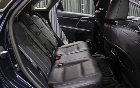 Lexus RX IV рестайлинг, 2021 год, 6 100 000 рублей, 12 фотография