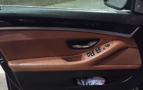 BMW 5 серия, 2011 год, 1 700 000 рублей, 13 фотография