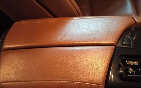 BMW 5 серия, 2011 год, 1 700 000 рублей, 18 фотография