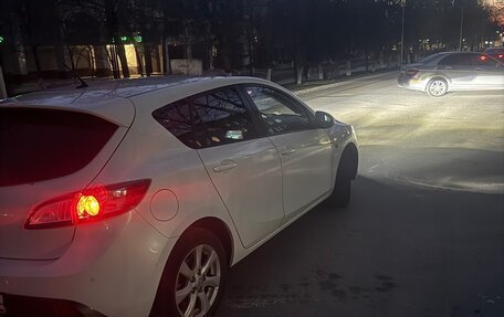 Mazda 3, 2011 год, 650 000 рублей, 3 фотография