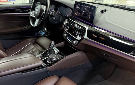 BMW 5 серия, 2021 год, 6 200 000 рублей, 12 фотография