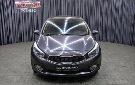 KIA cee'd III, 2014 год, 998 000 рублей, 2 фотография