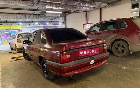Opel Vectra A, 1992 год, 135 000 рублей, 2 фотография