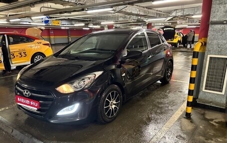 Hyundai i30 II рестайлинг, 2015 год, 800 000 рублей, 3 фотография