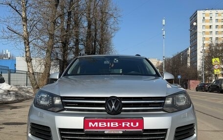 Volkswagen Touareg III, 2010 год, 1 700 000 рублей, 1 фотография