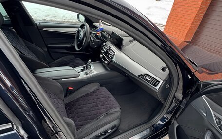 BMW 5 серия, 2017 год, 3 550 000 рублей, 7 фотография