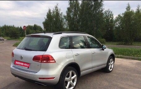 Volkswagen Touareg III, 2010 год, 1 700 000 рублей, 5 фотография