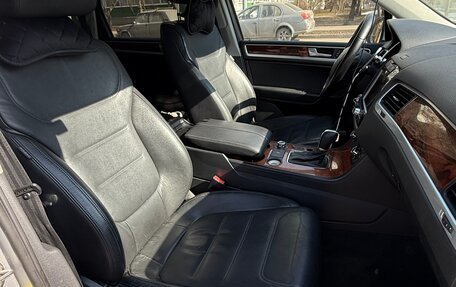 Volkswagen Touareg III, 2010 год, 1 700 000 рублей, 21 фотография