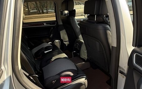 Volkswagen Touareg III, 2010 год, 1 700 000 рублей, 28 фотография