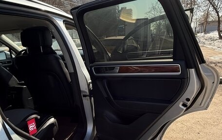 Volkswagen Touareg III, 2010 год, 1 700 000 рублей, 27 фотография