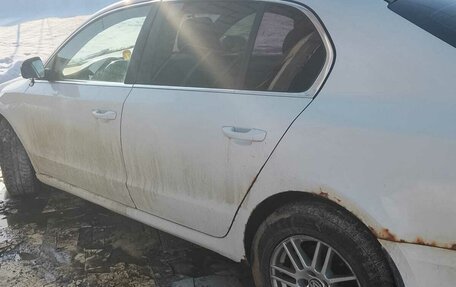 Skoda Superb III рестайлинг, 2012 год, 480 000 рублей, 2 фотография