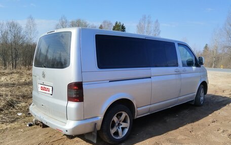 Volkswagen Caravelle T5, 2006 год, 730 000 рублей, 5 фотография