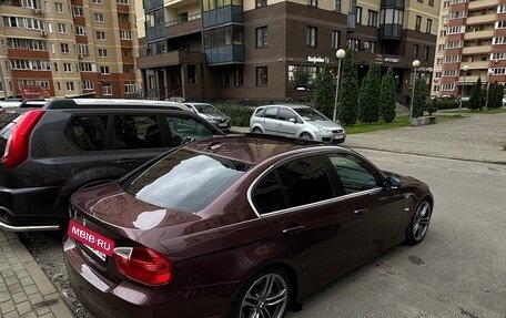 BMW 3 серия, 2005 год, 1 200 000 рублей, 19 фотография