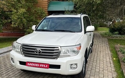Toyota Land Cruiser 200, 2014 год, 3 000 000 рублей, 1 фотография