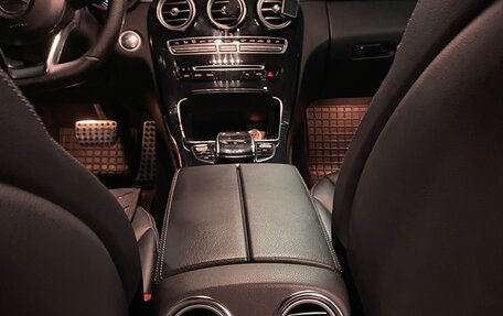 Mercedes-Benz C-Класс, 2015 год, 2 000 000 рублей, 20 фотография