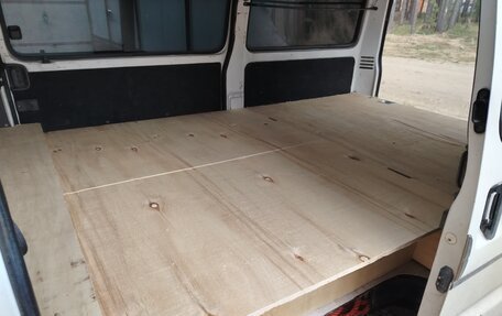 Mazda Bongo IV, 2008 год, 630 000 рублей, 4 фотография