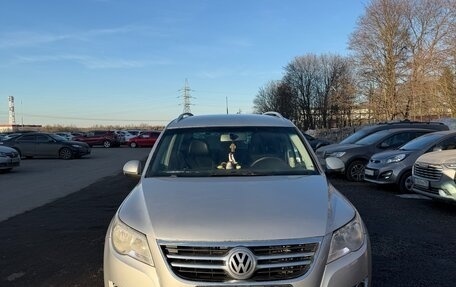 Volkswagen Tiguan I, 2010 год, 950 000 рублей, 3 фотография