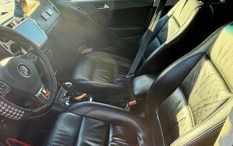 Volkswagen Tiguan I, 2010 год, 950 000 рублей, 8 фотография