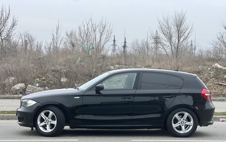 BMW 1 серия, 2009 год, 900 000 рублей, 2 фотография