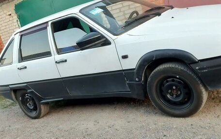 ИЖ 2126 «Ода», 2002 год, 65 000 рублей, 3 фотография