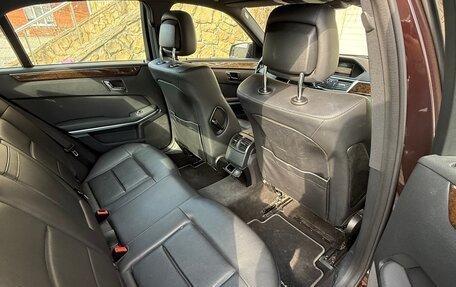 Mercedes-Benz E-Класс, 2010 год, 1 100 000 рублей, 9 фотография