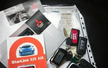 Mitsubishi Outlander III рестайлинг 3, 2015 год, 1 300 000 рублей, 13 фотография