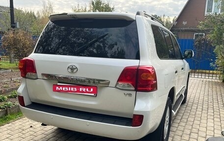 Toyota Land Cruiser 200, 2014 год, 3 000 000 рублей, 4 фотография