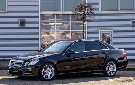 Mercedes-Benz E-Класс, 2012 год, 1 145 000 рублей, 1 фотография