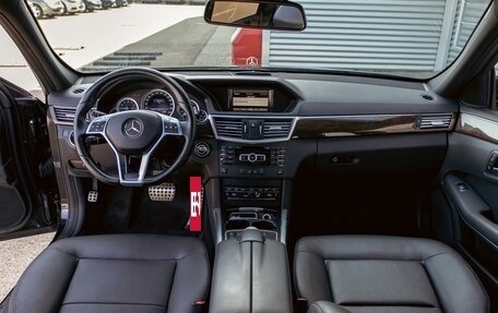 Mercedes-Benz E-Класс, 2012 год, 1 145 000 рублей, 17 фотография