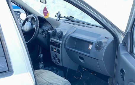 Renault Logan I, 2009 год, 180 000 рублей, 26 фотография