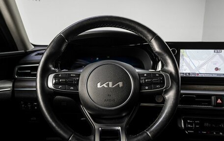 KIA K5, 2021 год, 2 500 000 рублей, 22 фотография