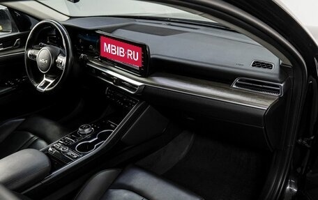 KIA K5, 2021 год, 2 500 000 рублей, 18 фотография