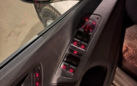 Volkswagen Tiguan I, 2013 год, 940 000 рублей, 13 фотография