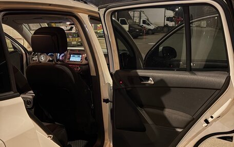 Volkswagen Tiguan I, 2013 год, 940 000 рублей, 18 фотография