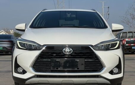 Toyota Yaris XP150 рестайлинг, 2022 год, 1 140 005 рублей, 2 фотография