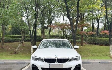 BMW 3 серия, 2022 год, 2 755 000 рублей, 2 фотография