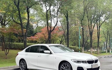 BMW 3 серия, 2022 год, 2 755 000 рублей, 4 фотография