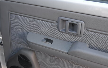 Toyota Land Cruiser 70, 2015 год, 9 450 000 рублей, 32 фотография