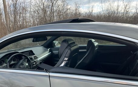 Mercedes-Benz E-Класс, 2011 год, 1 550 000 рублей, 7 фотография