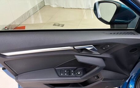 Audi A3, 2021 год, 1 990 000 рублей, 10 фотография