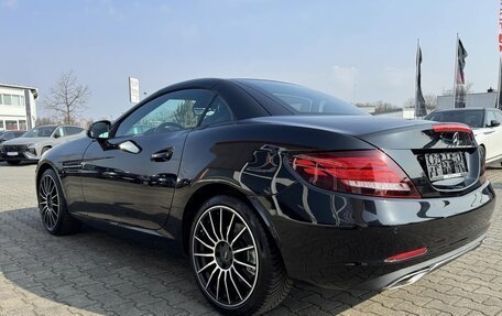 Mercedes-Benz SLC, 2017 год, 3 700 000 рублей, 5 фотография