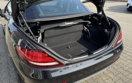 Mercedes-Benz SLC, 2017 год, 3 700 000 рублей, 19 фотография