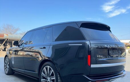 Land Rover Range Rover IV рестайлинг, 2022 год, 18 500 000 рублей, 6 фотография