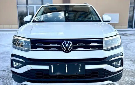 Volkswagen T-Cross I, 2021 год, 1 550 010 рублей, 3 фотография