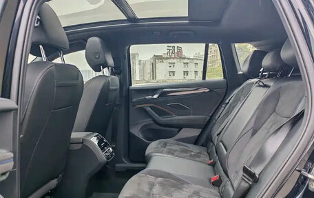 Volkswagen Tiguan, 2025 год, 4 420 000 рублей, 6 фотография