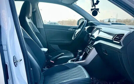 Volkswagen T-Cross I, 2021 год, 1 550 010 рублей, 13 фотография