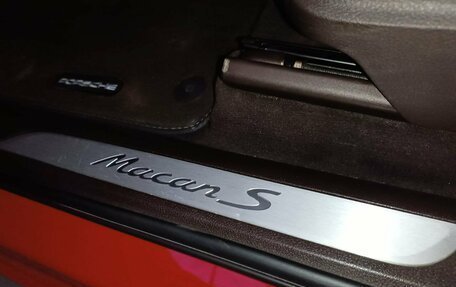 Porsche Macan I рестайлинг, 2014 год, 3 300 000 рублей, 10 фотография