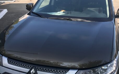 Mitsubishi Outlander III рестайлинг 3, 2019 год, 2 000 000 рублей, 4 фотография