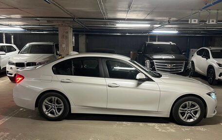 BMW 3 серия, 2016 год, 1 950 000 рублей, 8 фотография